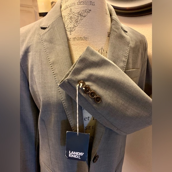 NWT WASHABLE WOOL BLEND TWO BUTTOM TRADITIONAL BLAZER BY LANDS END ❤️FULLY LINED - Picture 6 of 12
